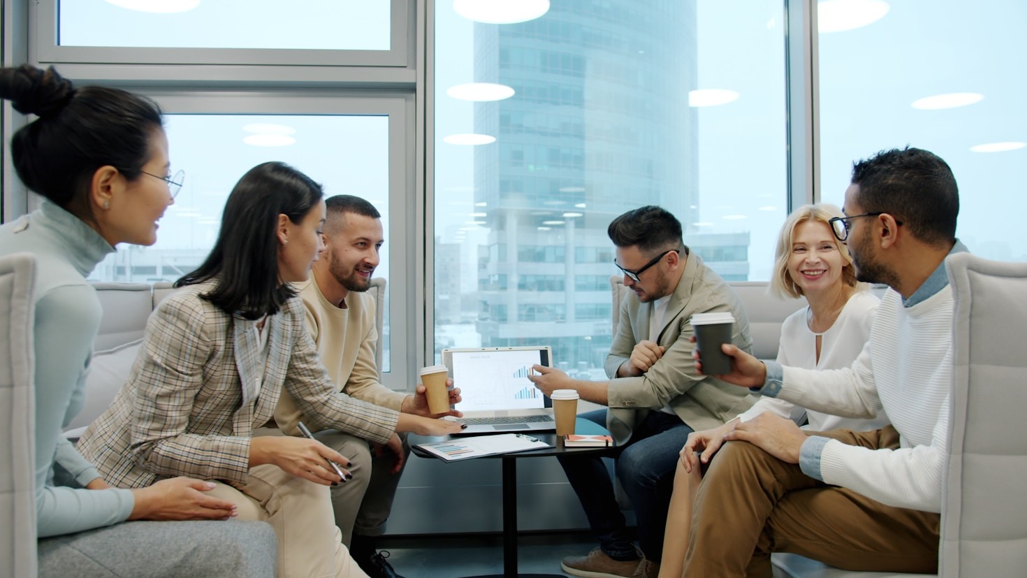 Why Freelancers Need Automated Financial Tracking Tools